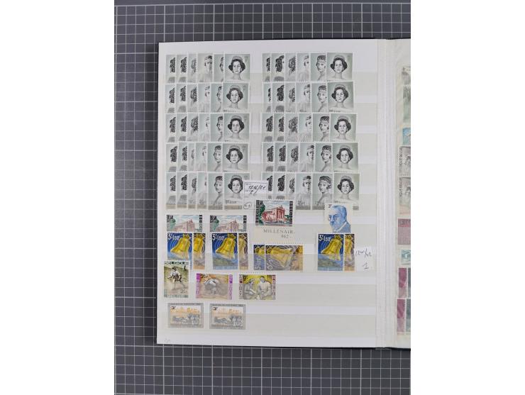 1894/1964, mostly mint never hinged stock ex Mi.-Nr. 61-1372, incl. many complete sets, some multiple per 2-15, etc, in two s