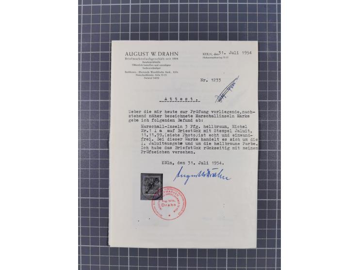 1897/99, Sammlung der Aufdruck-Ausgaben auf Briefstücken. Dabei Mi.-Nr. 1Ia (FA Drahn und Bothe BBP), Mi.-Nr. 1Ib (FA R. Steu