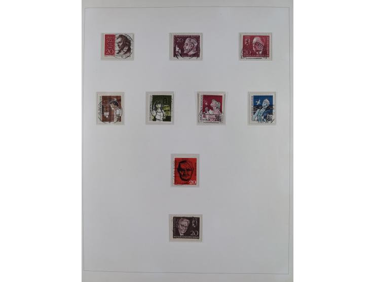 1948/82, in den Hauptnummern kpl. postfrische und zusätzlich gestempelte Sammlung, alle postfrischen Marken bis Mi.-Nr. 74 un