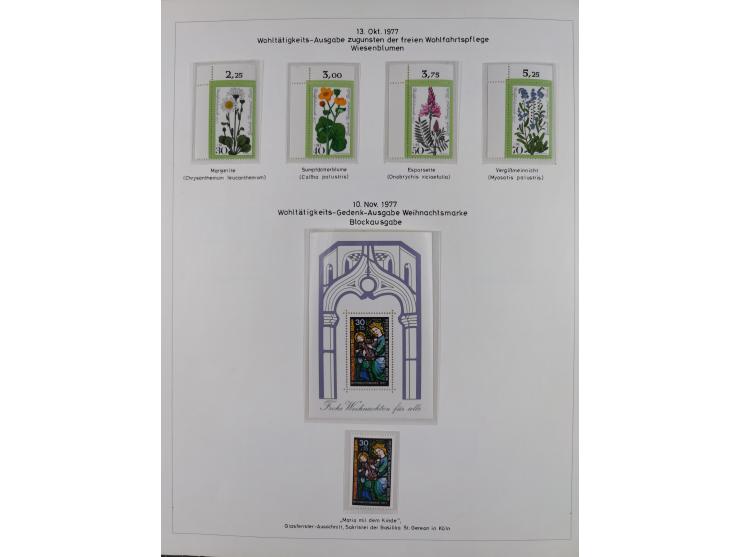 1948/82, in den Hauptnummern kpl. postfrische und zusätzlich gestempelte Sammlung, alle postfrischen Marken bis Mi.-Nr. 74 un