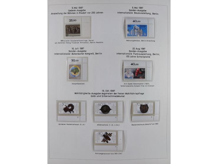 1948/82, in den Hauptnummern kpl. postfrische und zusätzlich gestempelte Sammlung, alle postfrischen Marken bis Mi.-Nr. 74 un