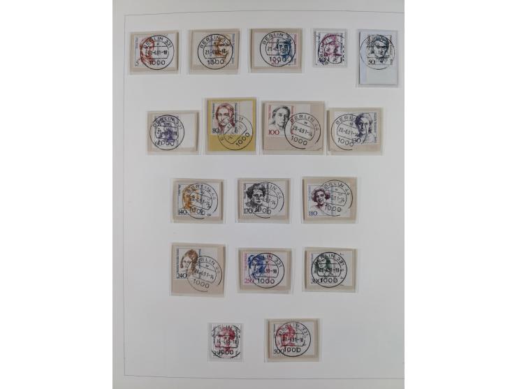 1948/82, in den Hauptnummern kpl. postfrische und zusätzlich gestempelte Sammlung, alle postfrischen Marken bis Mi.-Nr. 74 un