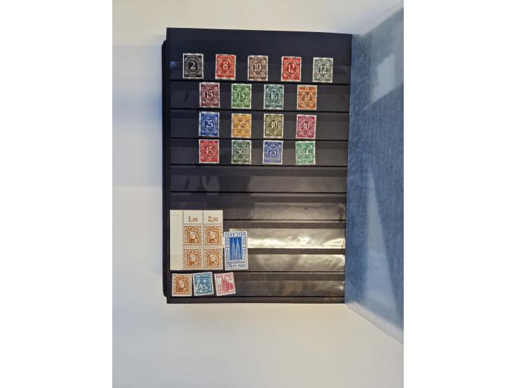 1945/59, postfrische und gestempelte Sammlung ohne SBZ aber mit Saarland mit vielen besseren und kpl. Ausgaben, diversen Brie