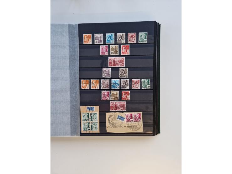 1945/59, postfrische und gestempelte Sammlung ohne SBZ aber mit Saarland mit vielen besseren und kpl. Ausgaben, diversen Brie