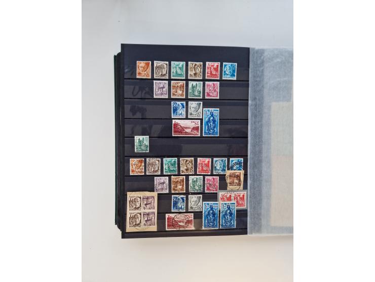 1945/59, postfrische und gestempelte Sammlung ohne SBZ aber mit Saarland mit vielen besseren und kpl. Ausgaben, diversen Brie