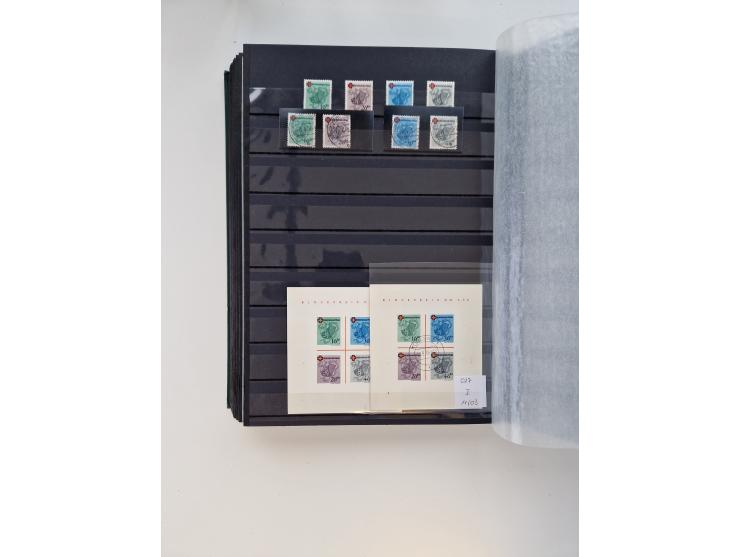 1945/59, postfrische und gestempelte Sammlung ohne SBZ aber mit Saarland mit vielen besseren und kpl. Ausgaben, diversen Brie