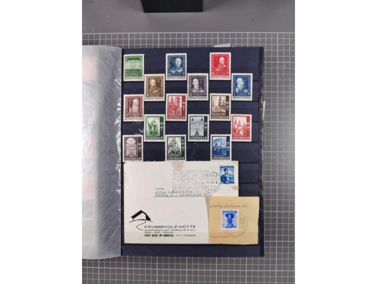 1945/2020, in den Hauptnummern kpl. postfrische Sammlung mit u.a. Mi.-Nr. 693-96I + II (signiert Sturzeis VÖB bzw. Kovar VÖB)