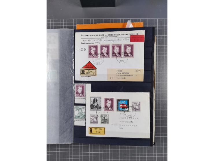 1945/2020, in den Hauptnummern kpl. postfrische Sammlung mit u.a. Mi.-Nr. 693-96I + II (signiert Sturzeis VÖB bzw. Kovar VÖB)