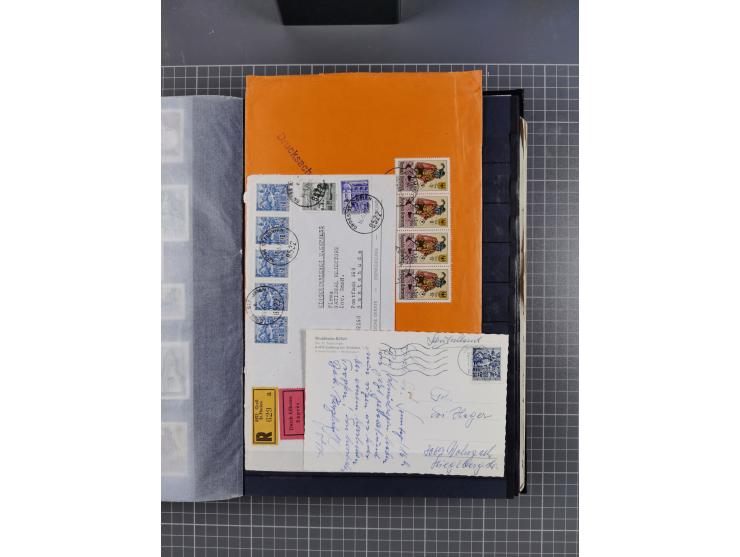 1945/2020, in den Hauptnummern kpl. postfrische Sammlung mit u.a. Mi.-Nr. 693-96I + II (signiert Sturzeis VÖB bzw. Kovar VÖB)