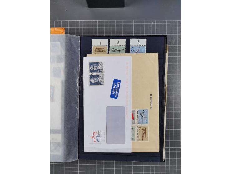 1945/2020, in den Hauptnummern kpl. postfrische Sammlung mit u.a. Mi.-Nr. 693-96I + II (signiert Sturzeis VÖB bzw. Kovar VÖB)