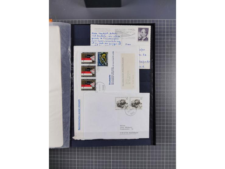 1945/2020, in den Hauptnummern kpl. postfrische Sammlung mit u.a. Mi.-Nr. 693-96I + II (signiert Sturzeis VÖB bzw. Kovar VÖB)