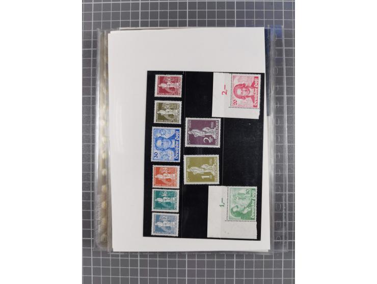 1945/50, interessanter Bestand mit fast nur besseren Sätzen, Block-Ausgaben und Briefen. Dabei u.a. SBZ Bl.1xa postfrisch (FA