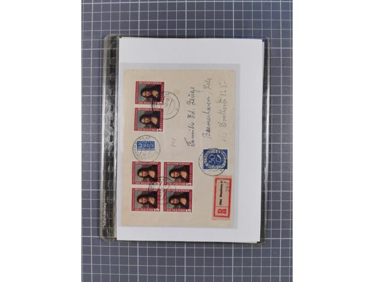 1945/50, interessanter Bestand mit fast nur besseren Sätzen, Block-Ausgaben und Briefen. Dabei u.a. SBZ Bl.1xa postfrisch (FA