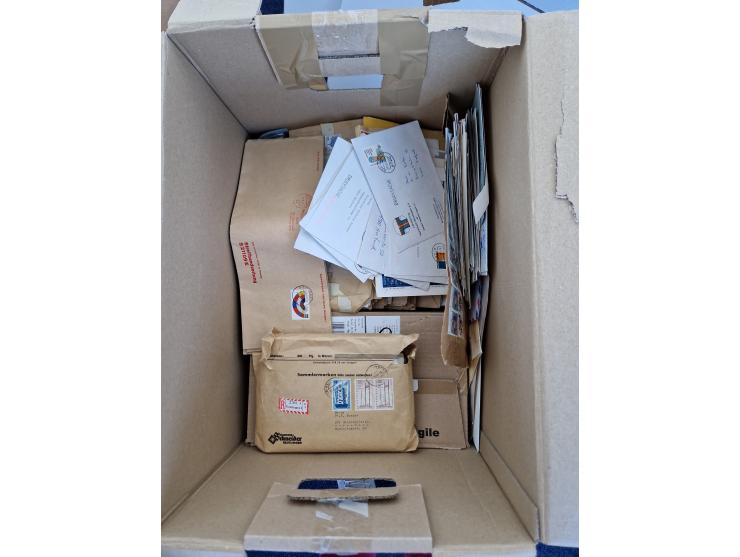 1879/1990, large accumulations of mostly modern material including covers, mostly Germany and UNO and CEPT, in addition a sma