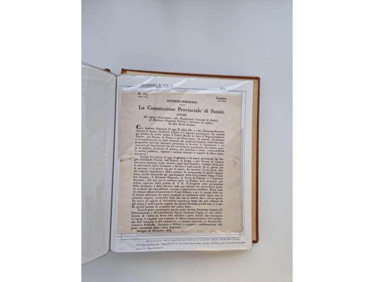 ITALIEN: 1625/1859, Ausstellungssammlung mit über 80 Briefen und Dokumenten, meist Kirchenstaat, jedoch auch etwas Modena und