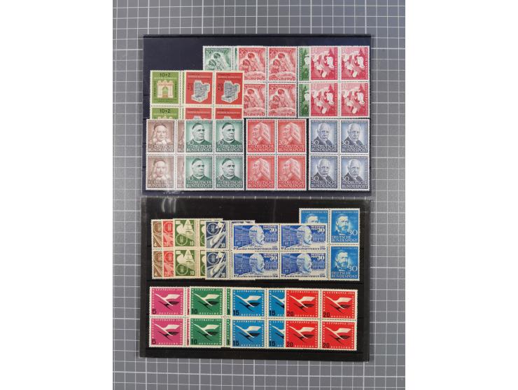 1949/60, Bestand auf Steckkarten mit Berlin Schwarzaufdrucke geprüft Schlegel, Goethe signiert Bühler, Helfer der Menschheit 