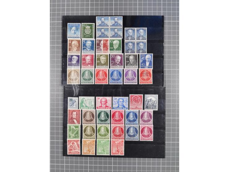 1949/60, Bestand auf Steckkarten mit Berlin Schwarzaufdrucke geprüft Schlegel, Goethe signiert Bühler, Helfer der Menschheit 