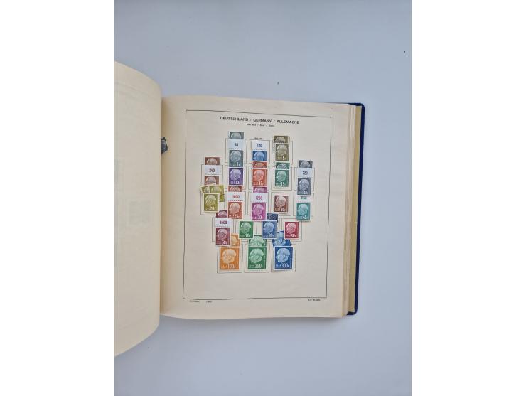 1850/1960(ca.), interessante ungebrauchte/postfrische und gestempelte Partie mit einigen Briefen, dabei Schaubek-Album ab Alt