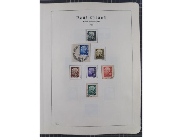 1872/1966, gestempelte und postfrische/ungebrauchte alte Sammlung in zwei Vordruckalben, ab Deutsches Reich gestempelt in den