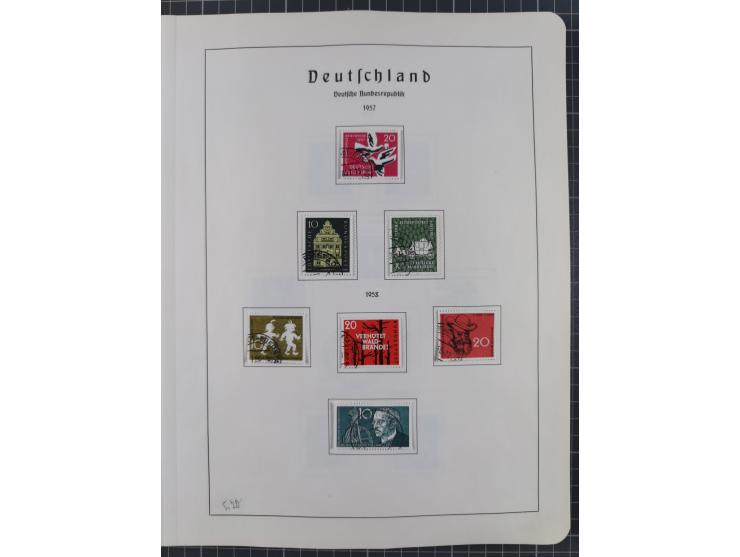 1872/1966, gestempelte und postfrische/ungebrauchte alte Sammlung in zwei Vordruckalben, ab Deutsches Reich gestempelt in den