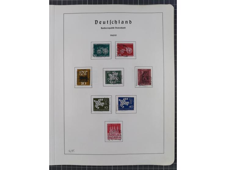 1872/1966, gestempelte und postfrische/ungebrauchte alte Sammlung in zwei Vordruckalben, ab Deutsches Reich gestempelt in den