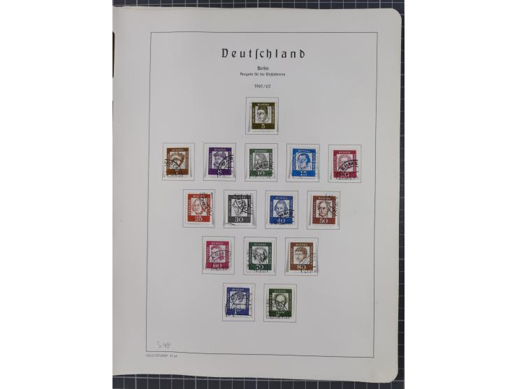 1872/1966, gestempelte und postfrische/ungebrauchte alte Sammlung in zwei Vordruckalben, ab Deutsches Reich gestempelt in den