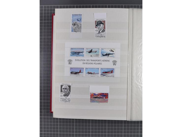 1956/2016, mint never hinged collection, apparently complete in the main Michel numbers, overall excellent and fresh conditio