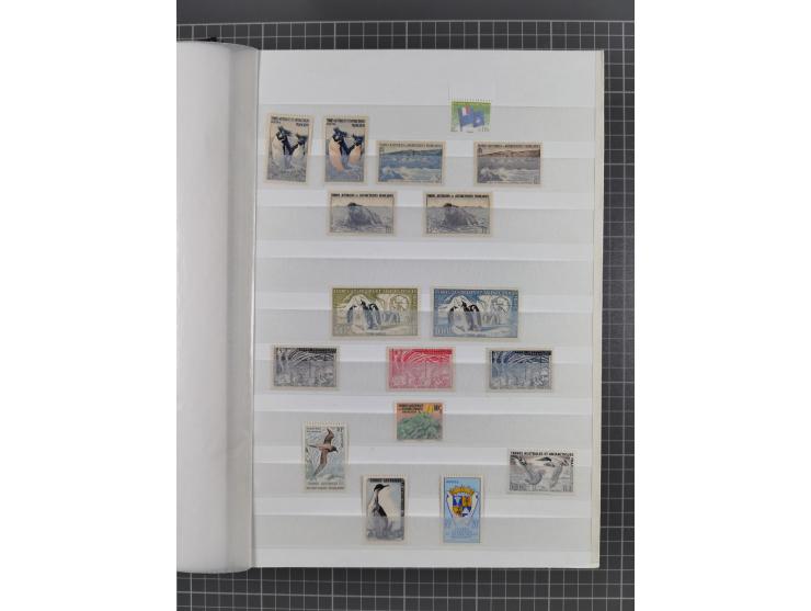 1956/2016, mint never hinged collection, apparently complete in the main Michel numbers, overall excellent and fresh conditio