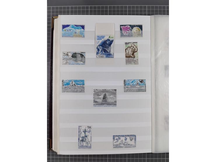 1956/2016, mint never hinged collection, apparently complete in the main Michel numbers, overall excellent and fresh conditio