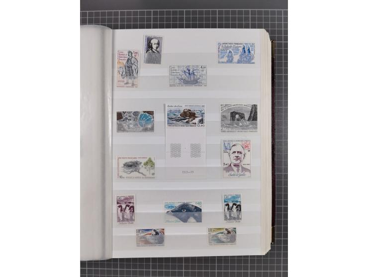 1956/2016, mint never hinged collection, apparently complete in the main Michel numbers, overall excellent and fresh conditio