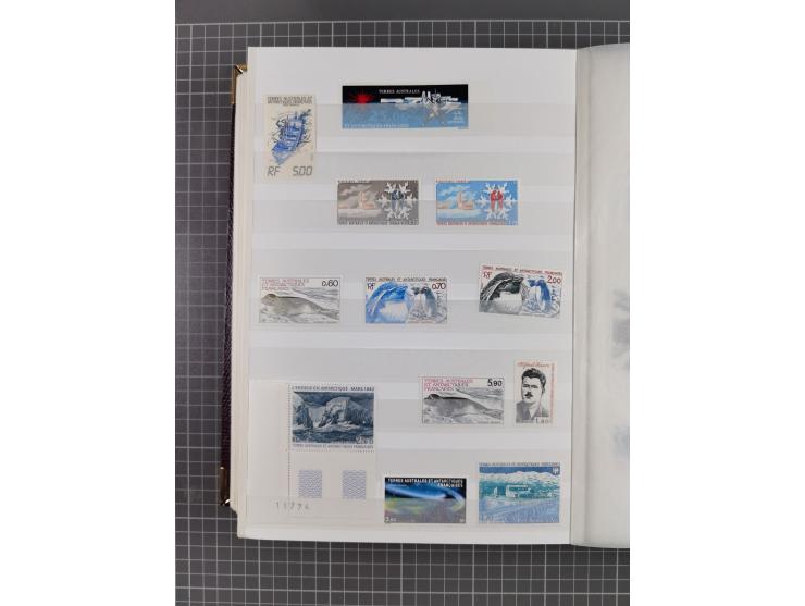 1956/2016, mint never hinged collection, apparently complete in the main Michel numbers, overall excellent and fresh conditio