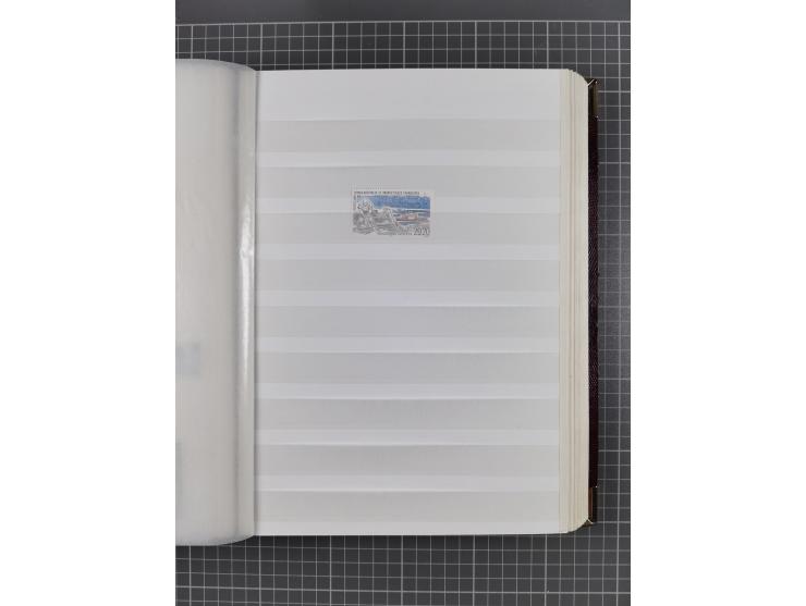 1956/2016, mint never hinged collection, apparently complete in the main Michel numbers, overall excellent and fresh conditio