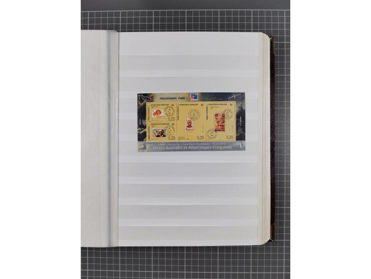 1956/2016, mint never hinged collection, apparently complete in the main Michel numbers, overall excellent and fresh conditio