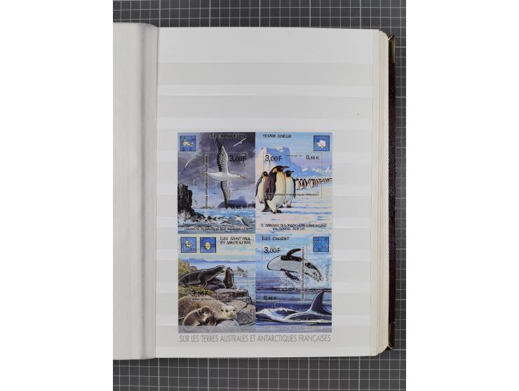 1956/2016, mint never hinged collection, apparently complete in the main Michel numbers, overall excellent and fresh conditio