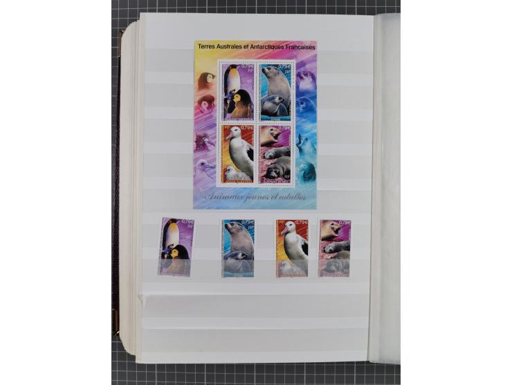 1956/2016, mint never hinged collection, apparently complete in the main Michel numbers, overall excellent and fresh conditio