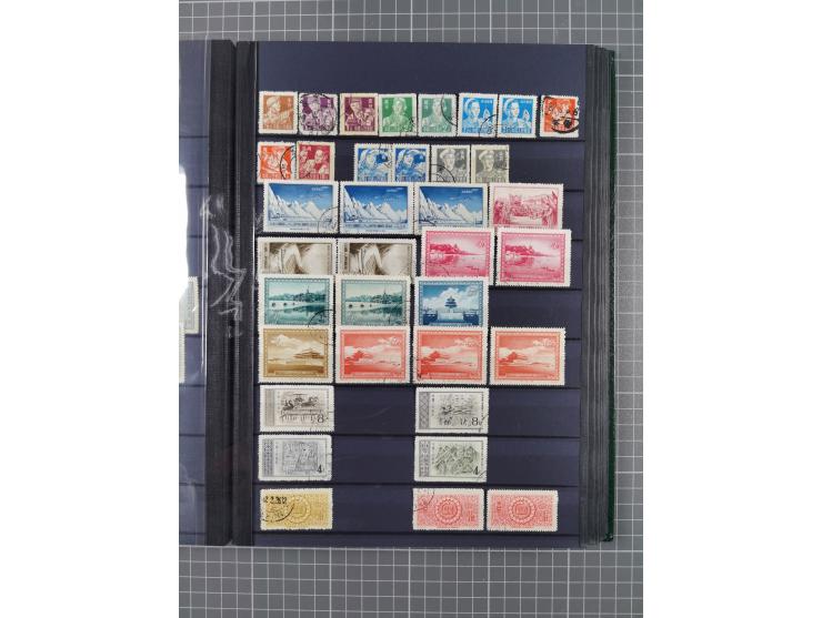 1885/1979, mint never hinged/unused and used accumulation, with some complete issues, including some doubles, overall in fres