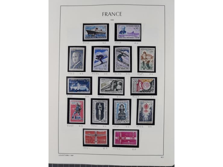 1849/1994, mint never hinged/unused and used collection with some covers, a few better items throughout like Mi-Nr. 239, 311 