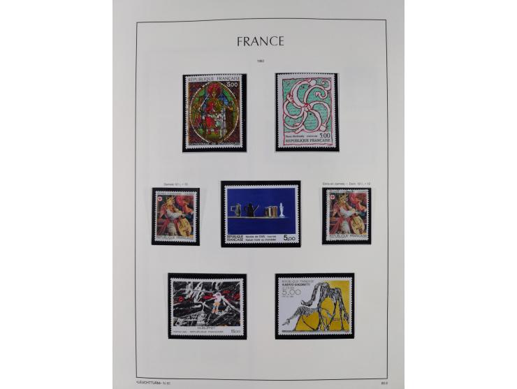 1849/1994, mint never hinged/unused and used collection with some covers, a few better items throughout like Mi-Nr. 239, 311 