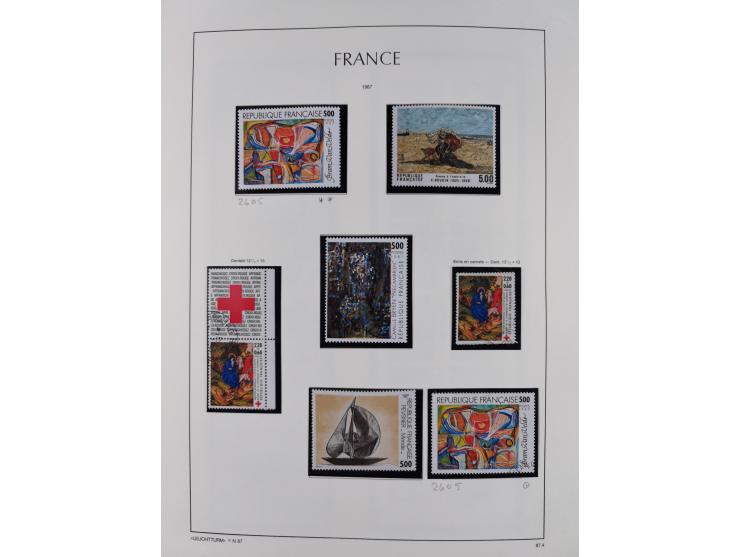 1849/1994, mint never hinged/unused and used collection with some covers, a few better items throughout like Mi-Nr. 239, 311 