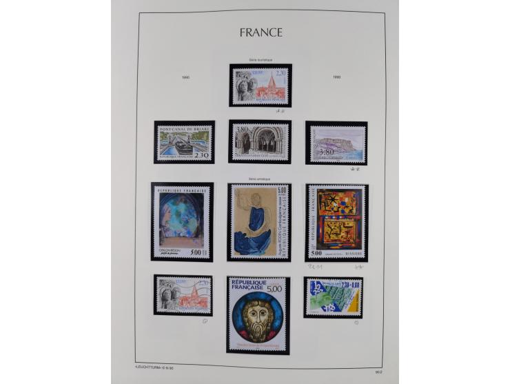 1849/1994, mint never hinged/unused and used collection with some covers, a few better items throughout like Mi-Nr. 239, 311 