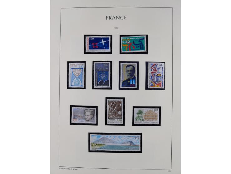 1849/1994, mint never hinged/unused and used collection with some covers, a few better items throughout like Mi-Nr. 239, 311 