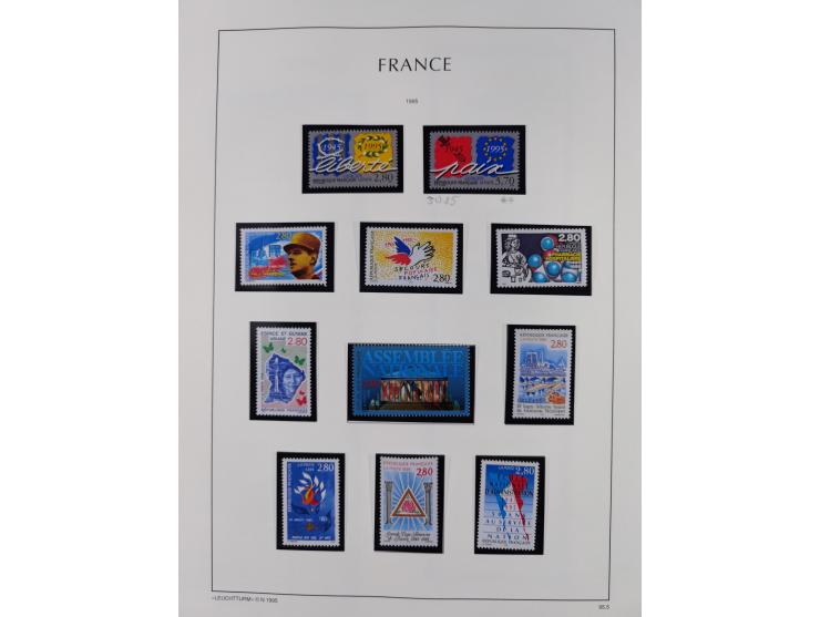 1849/1994, mint never hinged/unused and used collection with some covers, a few better items throughout like Mi-Nr. 239, 311 