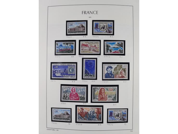 1849/1994, mint never hinged/unused and used collection with some covers, a few better items throughout like Mi-Nr. 239, 311 