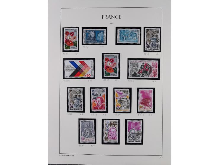 1849/1994, mint never hinged/unused and used collection with some covers, a few better items throughout like Mi-Nr. 239, 311 