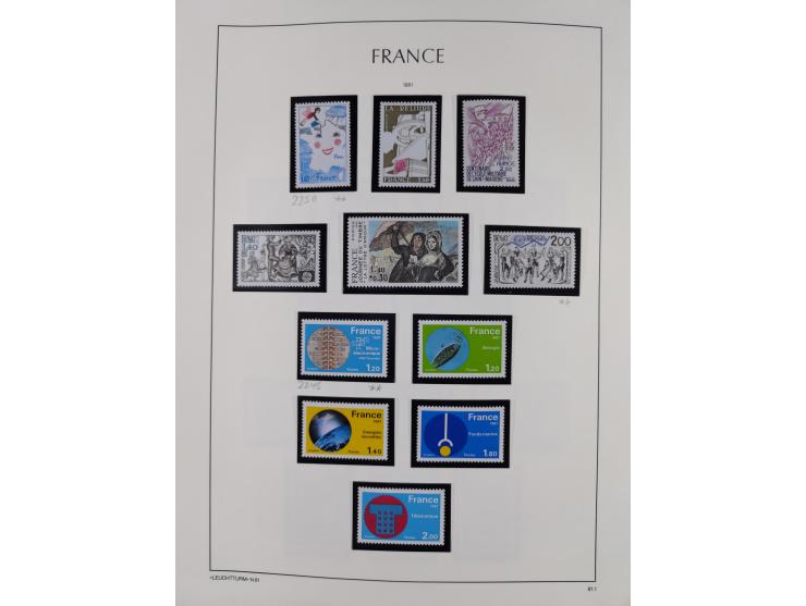 1849/1994, mint never hinged/unused and used collection with some covers, a few better items throughout like Mi-Nr. 239, 311 