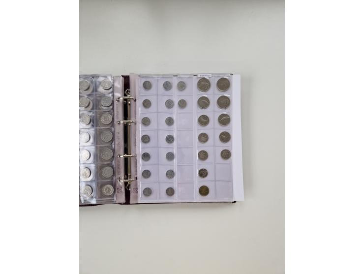 ALLE WELT: 1816/1990 (ca.), Umlaufmünzen, meist Europa, mit Silber, u.a. 5 M. 1934 Garnisonkirche, 6x 5 M. 1935/39 Hindenburg