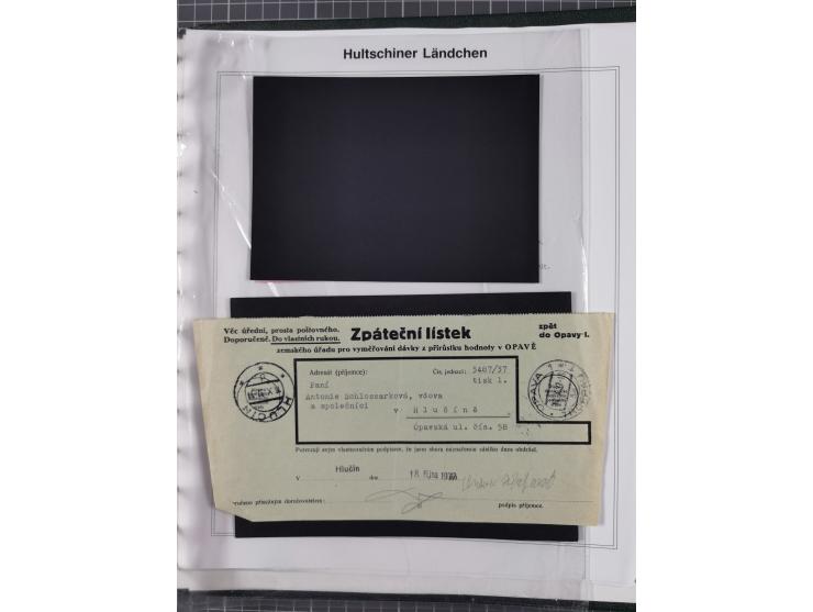 1920/45, HLUCIN - 'Hultschiner Ländchen' collection on 30 album leaves in album, starting with first Czechoslovakian post 4.2