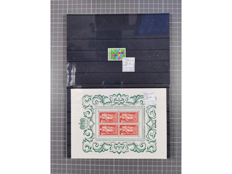 1880/1980, unused/mint never hinged dealer stock on cards, including a lot of material with better issues from Denmark, Italy