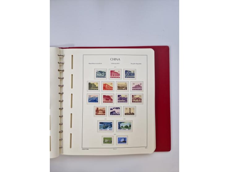 1965/99, mint never hinged collection, fairly advanced with only a few values missing, noted 1965 National Sports Mi.-Nr. 903