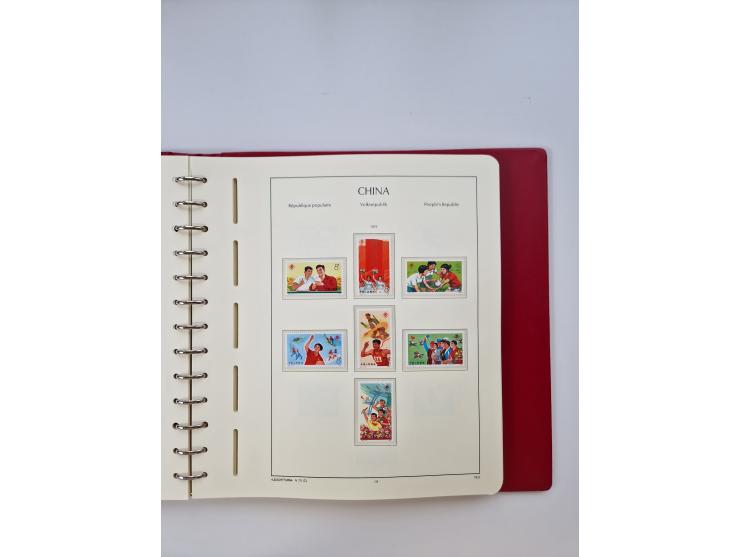 1965/99, mint never hinged collection, fairly advanced with only a few values missing, noted 1965 National Sports Mi.-Nr. 903